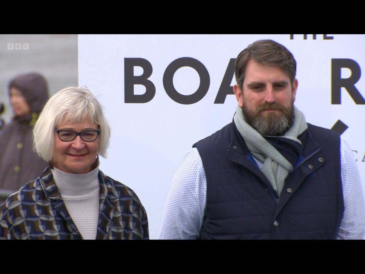 ActuaryLass's tweet photo. Great to see on TV the @actuarynews Fellow and former President @_fiona_morrison in the presentation party at the #BoatRace2022! A couple of great races to watch from afar and well done to all the crews! https://t.co/rHqSXzTJep