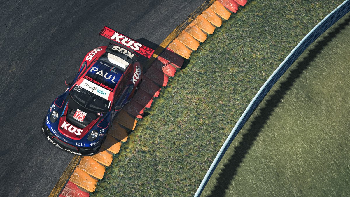 bramvanputten23's tweet photo. Finished top 5 out of 30 cars in the @SportsCarOpen 2021-2022 GT championship. Pretty decent result considering we lost some podiums and a bunch of points by incidents. Thanks to @jue_fra @JamieMoone8 @Lucasdv001 for sharing the car with me this season 🤠 https://t.co/N2xNOfKXDk
