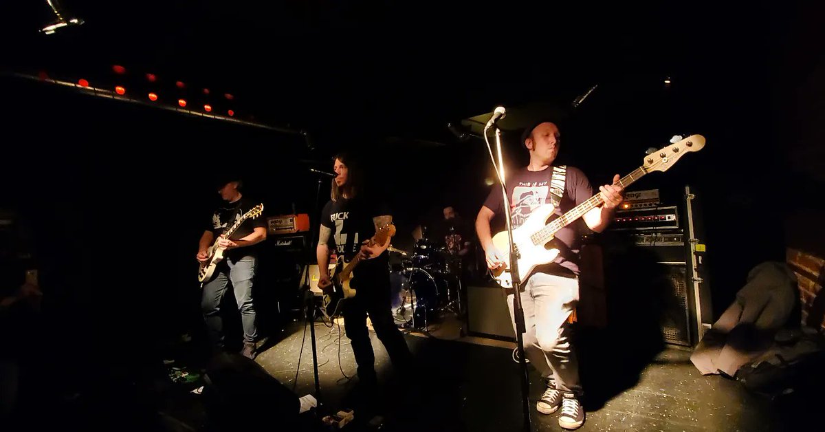 Mange La Machine tweet media