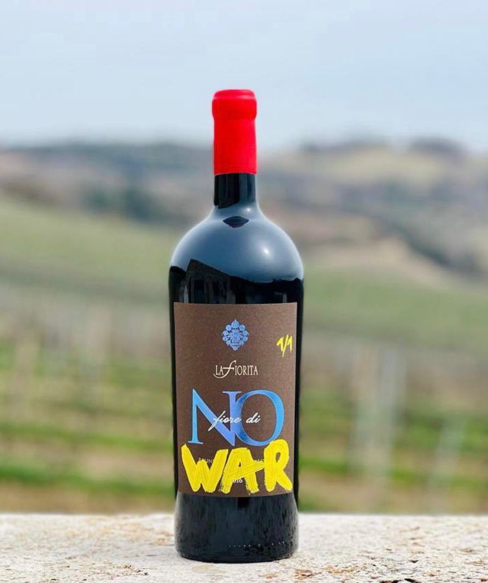 therealsavanna's tweet photo. Few more hours until the auction closes. Hope I can personally sign this bottle for you! Thank you for bidding!! https://t.co/IFdq3gBEFT https://t.co/8YSdL0wsXT