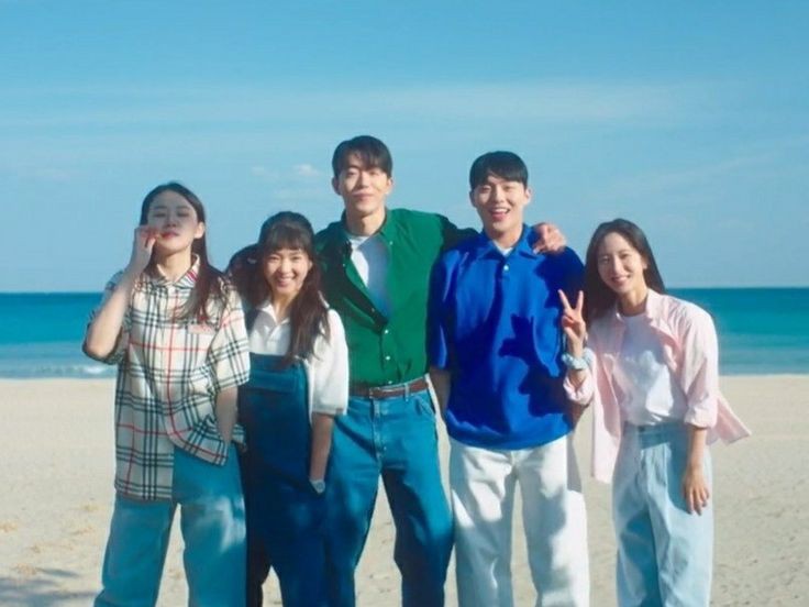 imcelinaaaaaa's tweet photo. I will definitely miss this squad. Ang sakit whoo😭
#TwentyFiveTwentyOneEp16 https://t.co/4vzFawsy0Y