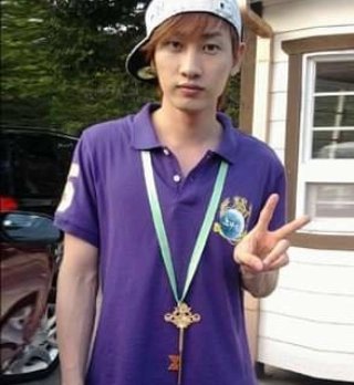 AllRiseGreen2's tweet photo. Happy Birthday🎂🎂🎂
My Lovely .My Angel💙
I hope you always and Happy.Forever Saranghae 🙆🏻😘💙

#HappyEunhyukDay https://t.co/2LJl4QUoli