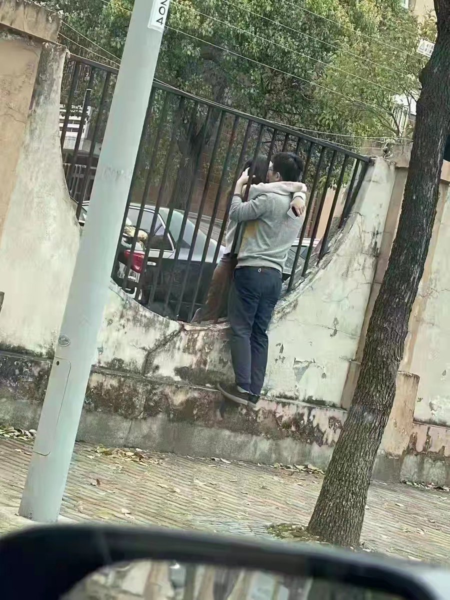 《新冠时期的爱情》