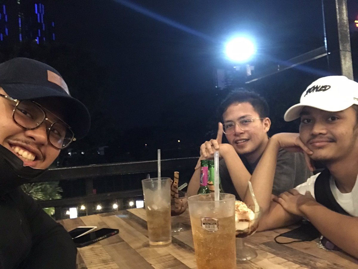 wanhaliim_'s tweet photo. Dipisahkan oleh masa ditemukan kembali oleh takdir.
#patnerincrime https://t.co/phqnhHBicR