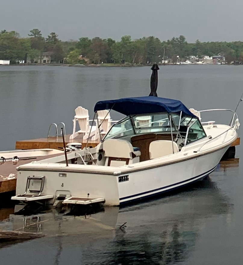 LimestoneBoats's tweet photo. Thank you to Limestone® owner Austin O. for this photo! We are thankful to be a part of your story. To send in your photos, head over to the link below and use #tellusyourlimestonestory on your social photos. 

https://t.co/R1ZEzGQVss https://t.co/FYGCb7oZ2w