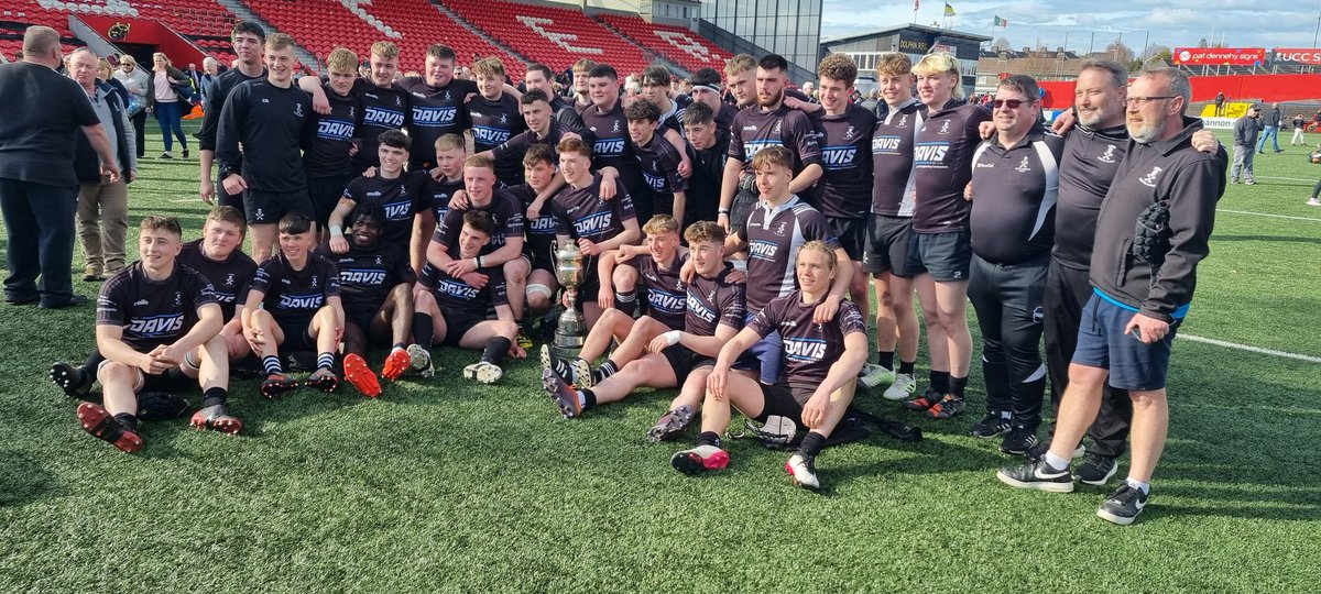 cobhpiratesrfc's tweet photo. Pirates win a fantastic final. 33.27 Massive achievement. https://t.co/rND6uhMo99