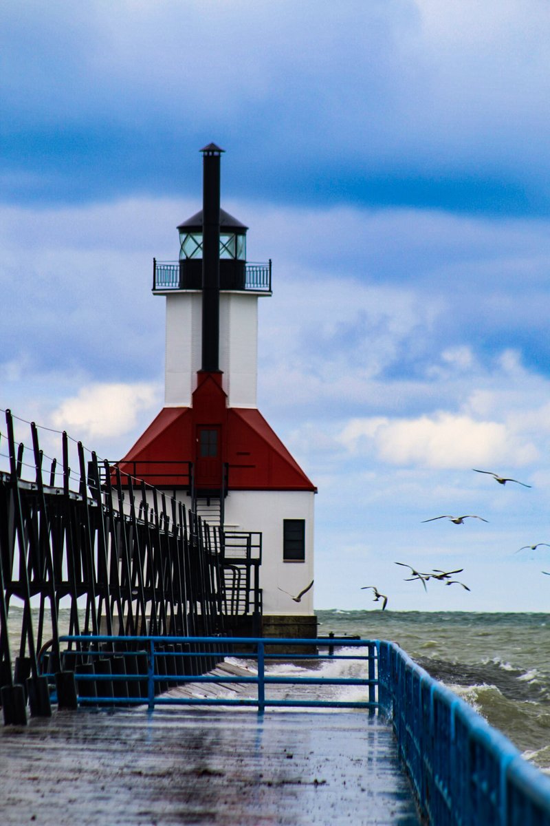 St. Joseph, Michigan Lighthouse. <a href="/SarahsPointOfV1/">Sarah's Point Of View</a>