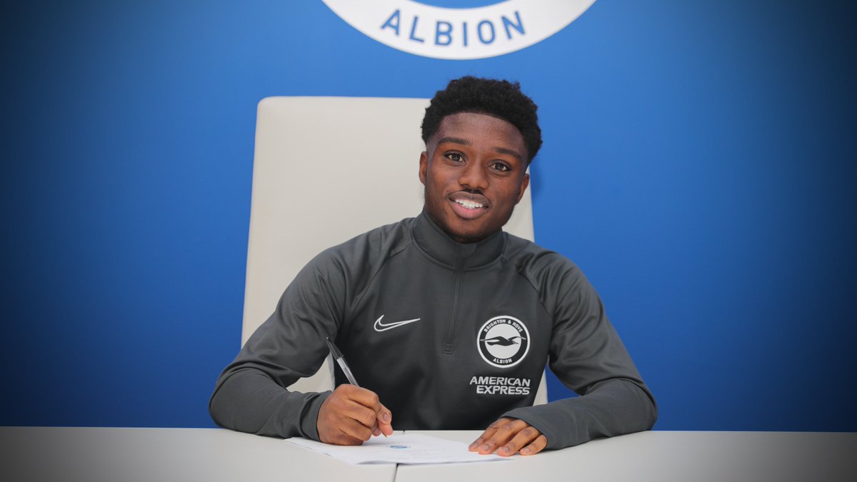 The82Vision's tweet photo. Since there’s been talk on some players switching to Ghana,Here are Some Dual eligible Ghanaian players :
Tariq Lamptey (21 y.o)-RB
Myron Boadu(21 y.o)-CF
Brian Brobbey(20 y.o)-CF
Callum Hudson-Odoi(21 y.o)-RM
Jeremie Frimpong(21 y.o)-RB
Patric Pfeiffer(22 y.o)-CB 

1/3 https://t.co/pD1z3kXgKQ