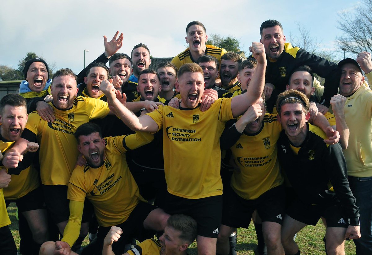 chpix's tweet photo. @LittlehamptonFC 4
@LboroSport 0
#BuildbaseFAVase       #semifinal #nonleaguepaper  Brilliant game and atmosphere Att 3300 Credit to both teams https://t.co/v8tJRnSdKG