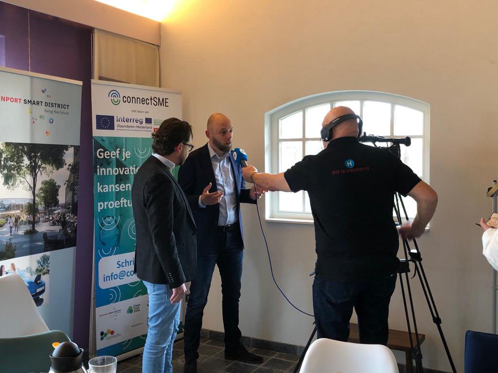 pedegro's tweet photo. Afgelopen vrijdag op bezoek @SmartDistrict samen met @Daandekort92, @VVDHelmond en @VVDBrabant. Gezien: ondernemerschap, innovatie en vooral doorzettingsvermogen. Zowel bij inwoners, studenten, ondernemers als ook bij de overheid. Mooie voorbeelden van slimme oplossingen. https://t.co/0wBtAaL1H6