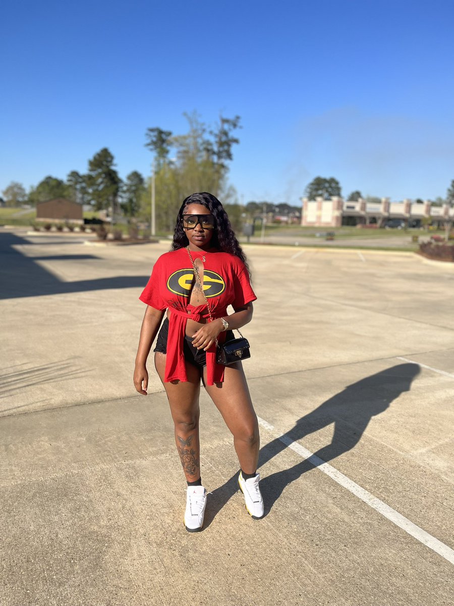 tyshunnn_'s tweet photo. Looking exactly how I feel❤️‍🔥 #GOODAF #springgame #gramfam https://t.co/kcp5cUcnSr