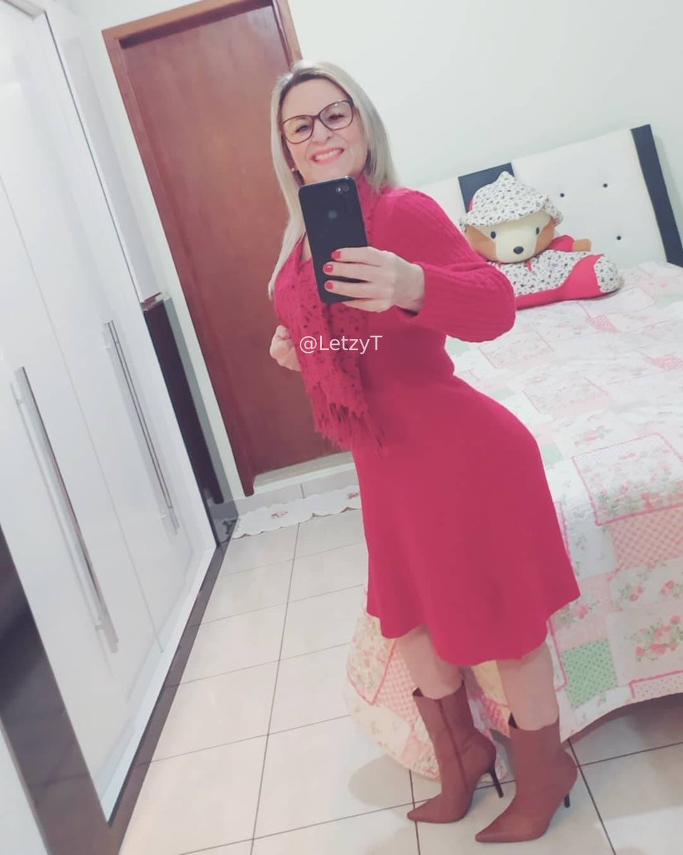 LetzyT's tweet photo. Hola 🥺 ¿Me regalas un RT? 💙 https://t.co/cctehzfquY