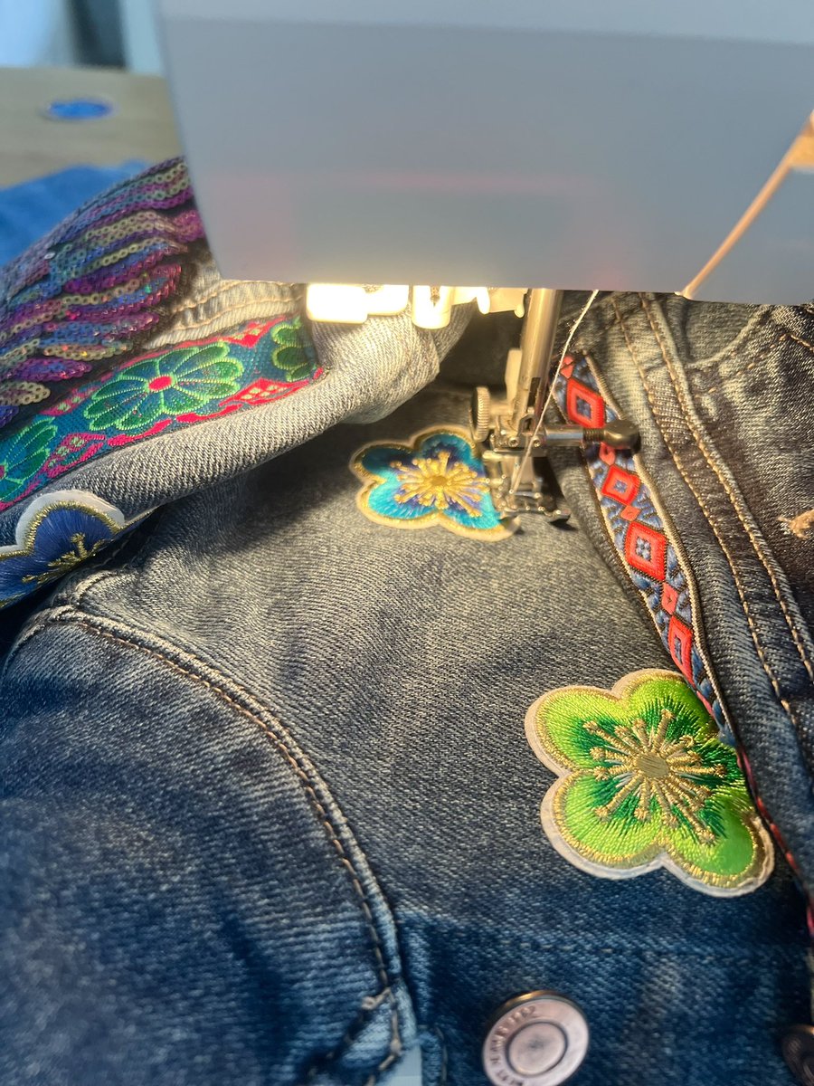 Glastosista's tweet image. All appliqué, patches and ribbons sewn on with love! All designs unique and designed just for you. Beautiful designs, beautiful jackets for beautiful days! #handmade #denimjacket #festivaljacket #Glastonbury2022 #festivaloutfits