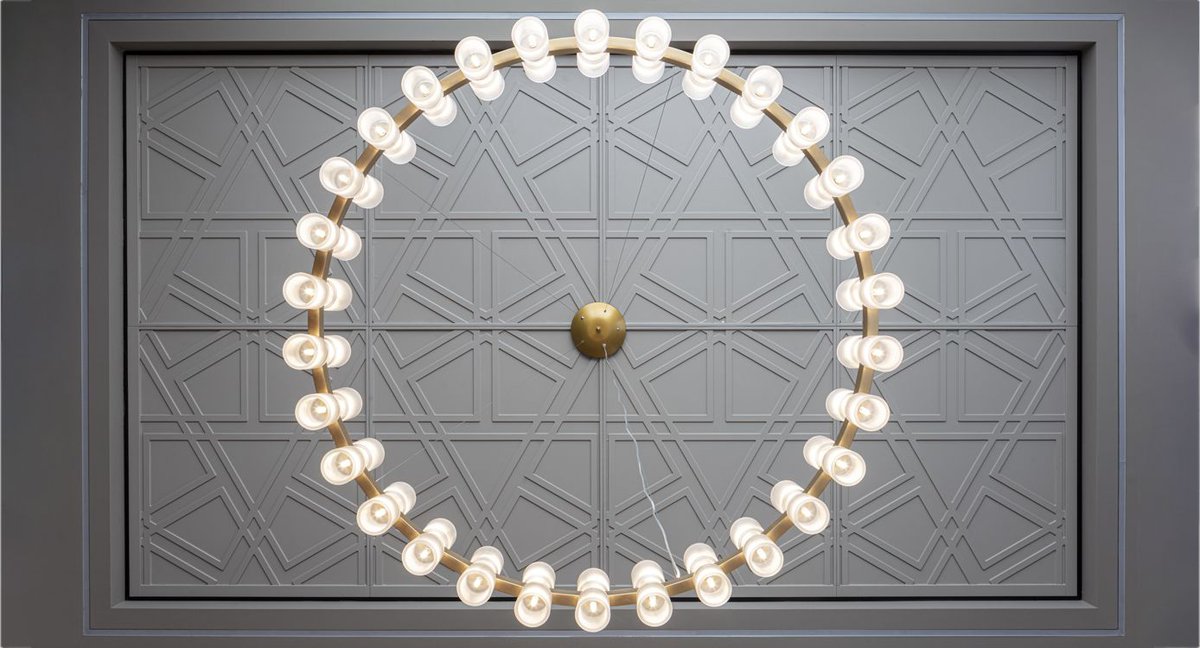 vblighting's tweet photo. Viabizzuno bietet am Donnerstag 7. April, von 14:00 bis 17:00, einen Online-Kurs mit Mario Nanni über "lucedigrandebellezza - light for the home" an.

Präsentation in Italienisch mit Simultanübersetzung in Englisch, kostenlose Teilnahme.

➡️https://t.co/BZVSfea5Vz https://t.co/SEyEhm38mx