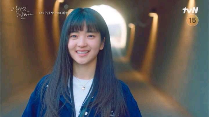 songjeons's tweet photo. even though it's a sad ending, you will always be /that/ drama of the year. so realistically painful yet beautiful portrayal of youth #TwentyFiveTwentyOneEp16 https://t.co/aUPqLcDKQS