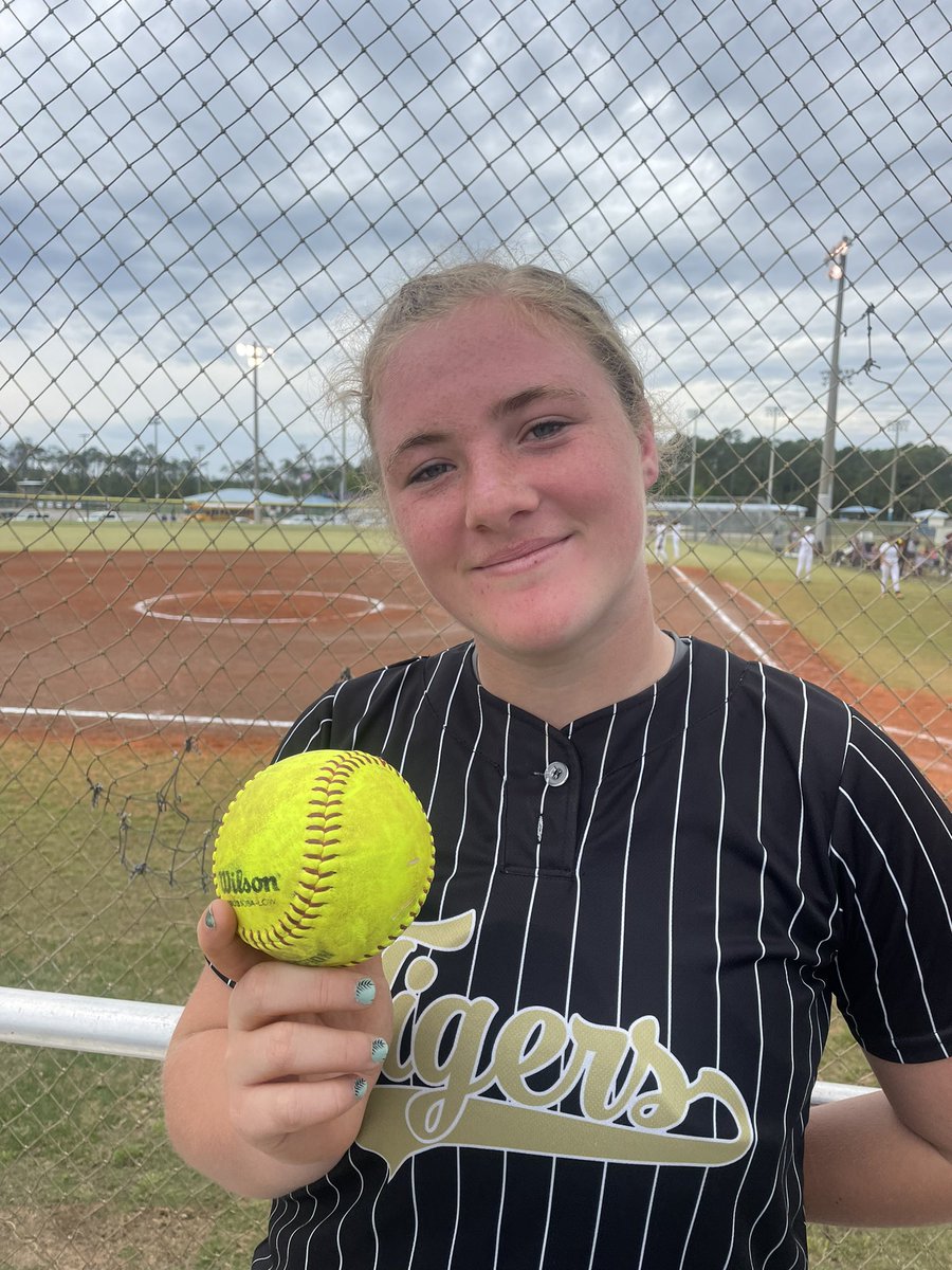 KyleParmley's tweet photo. Saturday bomb squad 💣💣 part 2

- @HaleyHart2025 
- @AllysonBoullon 
- @ChloeShaeffer 
- Sarah James
- @2026Ava 
- @AHolcomb45 
- Savannah Jenkins https://t.co/IKGoQwM1kf
