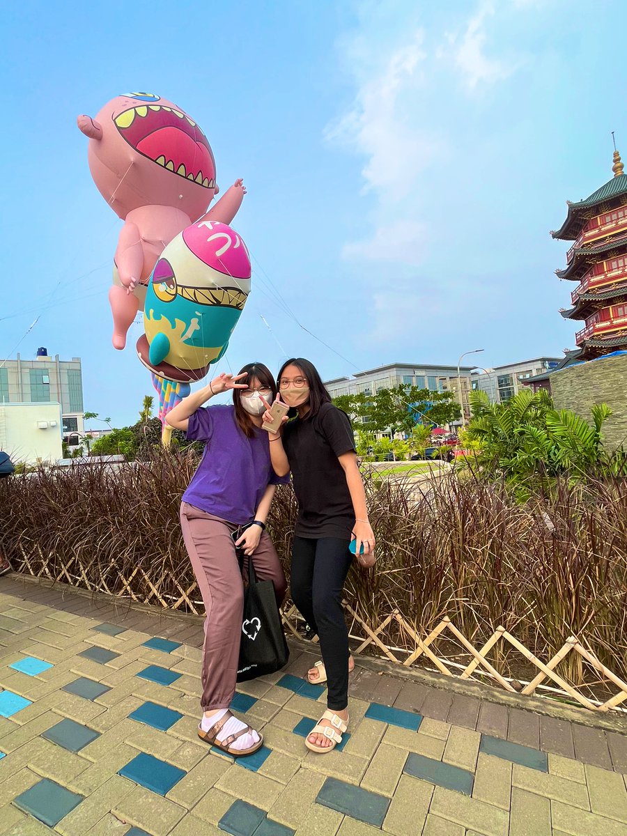 cristnie's tweet photo. LAST DAY!! Today's rain is preventing me to come🥺 hope there will another #FuruFest in the near future! please, next time make it longer and bigger!💪
.
thanks for this exciting yet memorable experience!❤️

@KarafuruNFT @WD_Willy @Jejouw @rofe_eth @gradyedbertnft @brandonsalim https://t.co/8HpYg57jUW