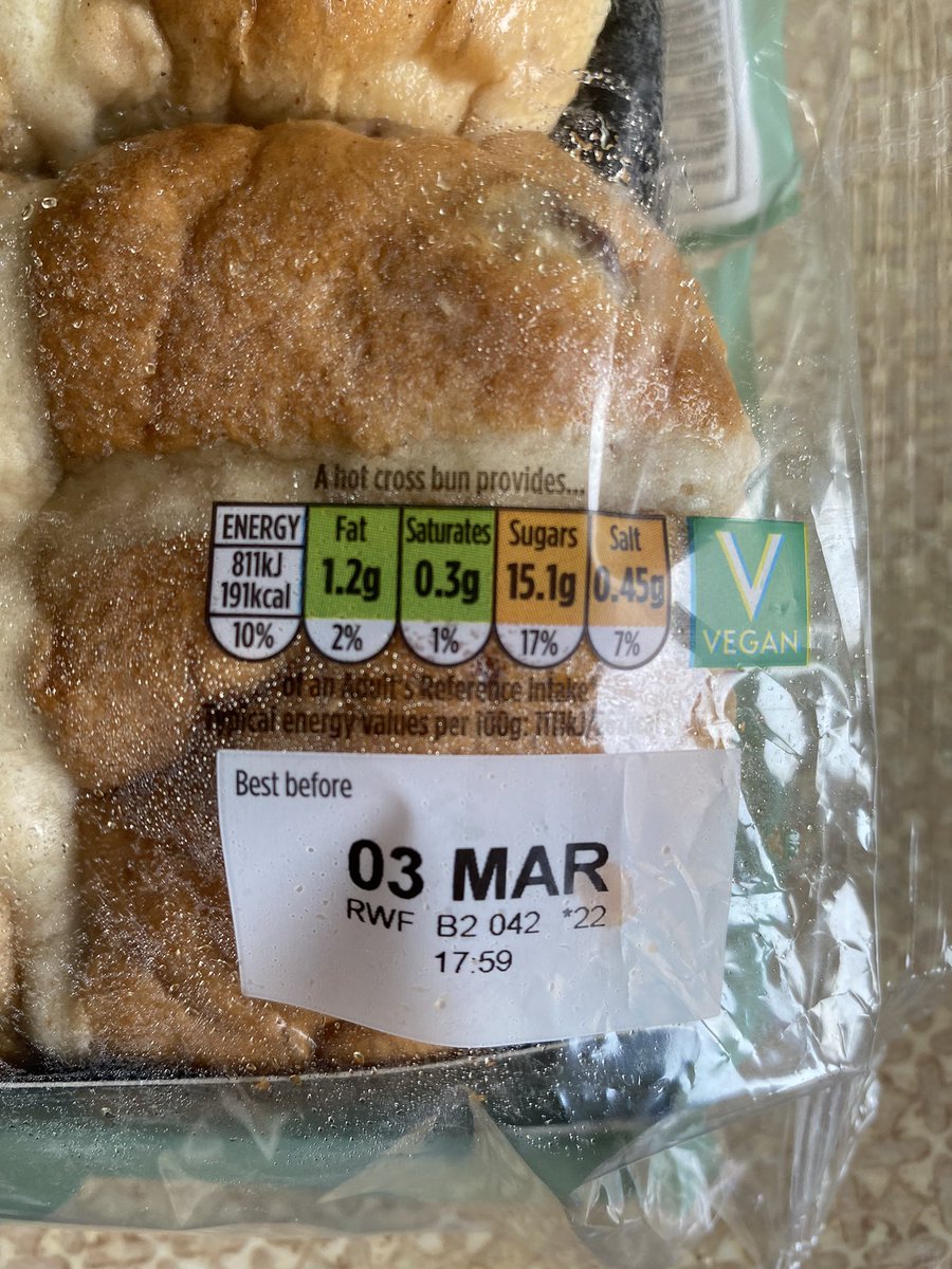 reeldanceramy's tweet photo. @Morrisons we bought these hot cross buns on Friday (1st April) and just noticed they have 3rd March as the expiry date. Think the date may be wrong as they don’t feel stale etc. https://t.co/fLkdjri7I6