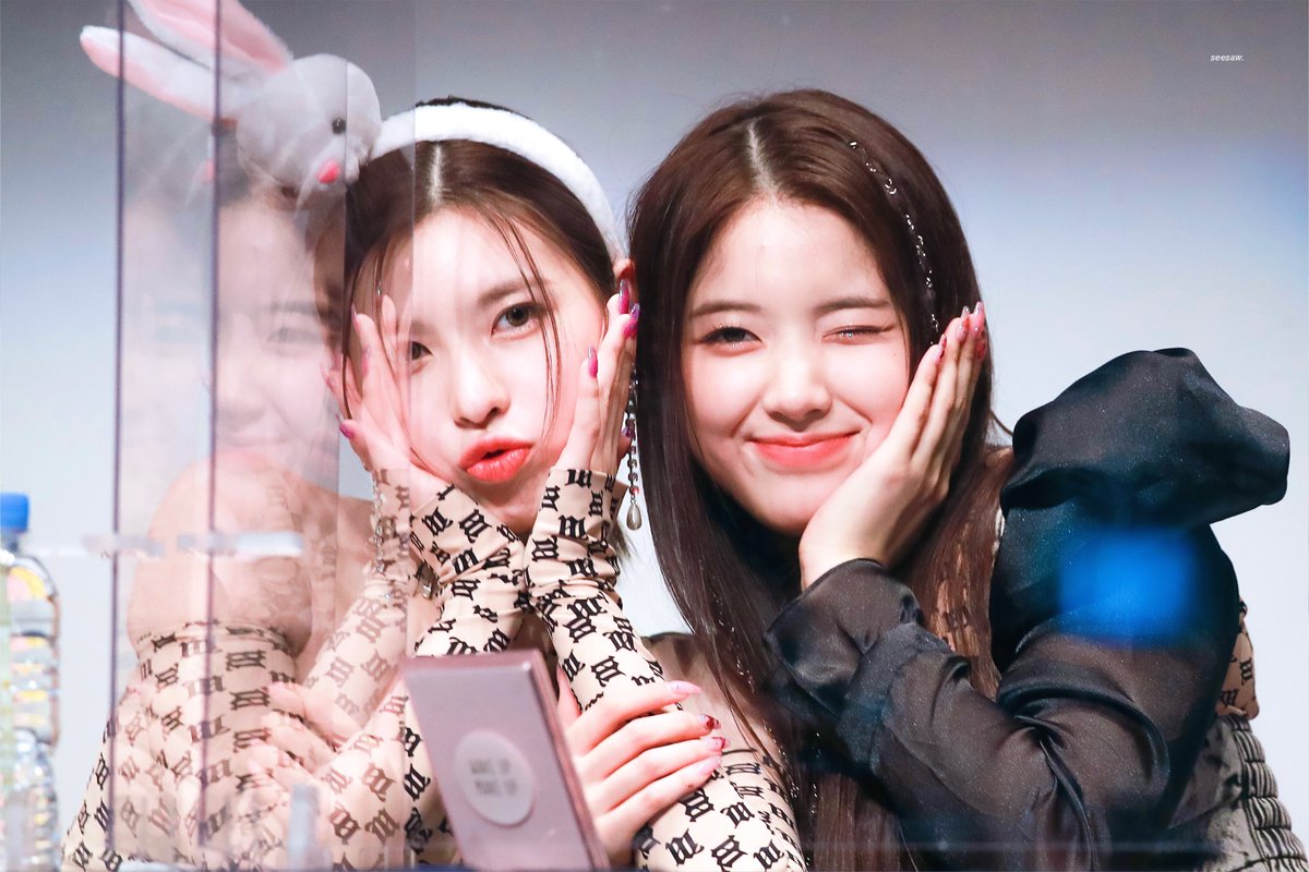 220403💕

#배이 #BAE #지우 #JIWOO
#엔믹스 #NMIXX