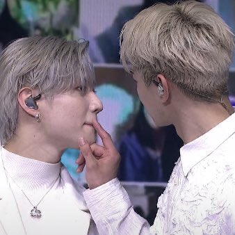 pawstaem's tweet photo. happy one year to this 2min doing whatever the hell they were doing right in front of everyone. 2min nation won that day. ✨ https://t.co/gYep8sBYcP