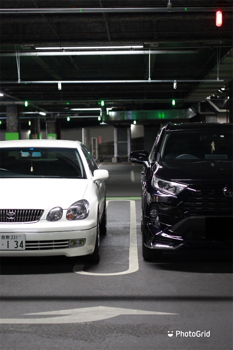 snkz134_jzs161's tweet photo. 🕊🤍×🖤🐺
立体駐車場は盛れるっ🥺
会いたかった友達にあえて嬉しいよ…
私も車も心(エンジン)がポカポカ🤤❤️🔥
写真のセンスの良さはハゲ散らかすかと
思ったよ👴🏻💕笑
#RAV4 #RAV4modellista #ARISTO
#V300 #VERTEXEDITION https://t.co/6RcJR0TLdM