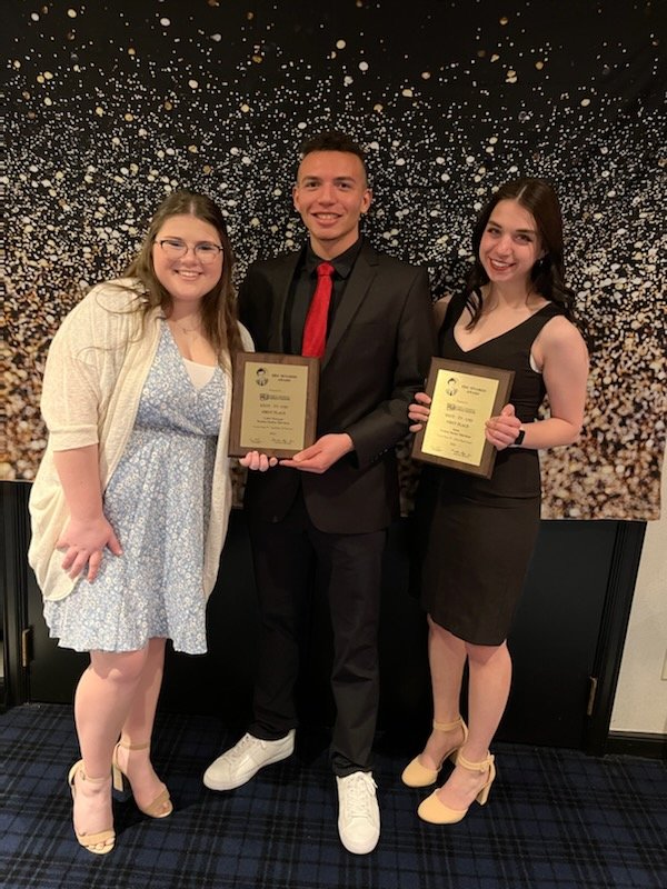 JaxonThorson's tweet photo. Thanks to my co-producer @keeleymthomas, advisors, and the @USDCoyoteNews crew for helping us win 2️⃣ Eric Severeid Awards! https://t.co/15Y96F0fMa