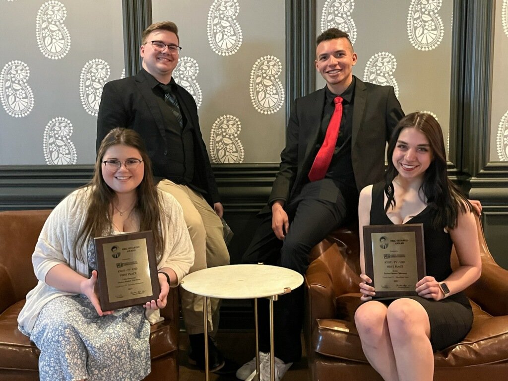 JaxonThorson's tweet photo. Thanks to my co-producer @keeleymthomas, advisors, and the @USDCoyoteNews crew for helping us win 2️⃣ Eric Severeid Awards! https://t.co/15Y96F0fMa