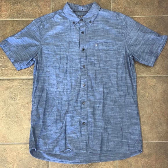JanetMerryman's tweet photo. So good I had to share! Check out all the items I'm loving on @Poshmarkapp #poshmark #fashion #style #shopmycloset #unknown #realsimple #hurley: https://t.co/Wa0dpm1NaL https://t.co/5qkAFNL1k8
