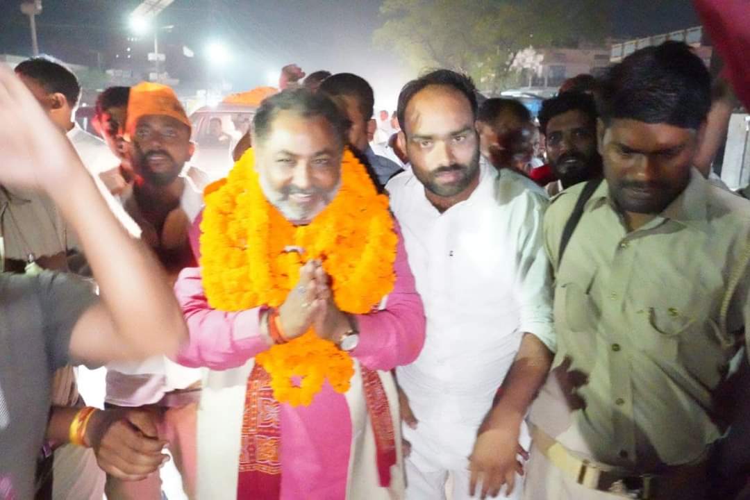 #बलिया जनपद के साँवरा एवं चिलकहर में स्वागत अभिनंदन के लिए कार्यकर्ता बंधुओं एवं जनता जनार्दन का हार्दिक आभार।