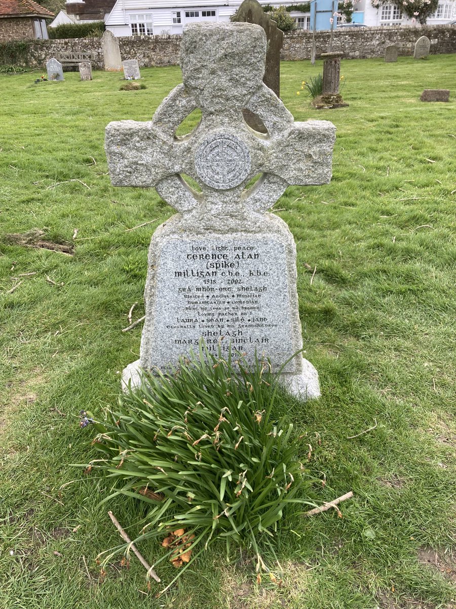 Iain_MacGregor1's tweet photo. Pilgrimage of sorts. #Puckoon still one of the funniest books I’ve read. RIP #SpikeMilligan #Winchelsea https://t.co/SAljEk4UB7