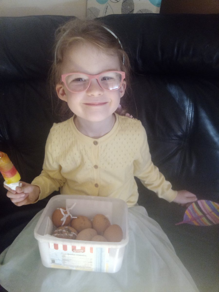 LucieLong20's tweet photo. @TranbyReception E has had an exciting, exillerating, excellent E/e #Alphabetweekend including extreme concentration on jigsaws, making (and eating!) Easter nests, collecting eggs, exploring the lambing sheds at Elsham and as the girl herself says "just being E!" π€£ https://t.co/tRJp9cbQKj