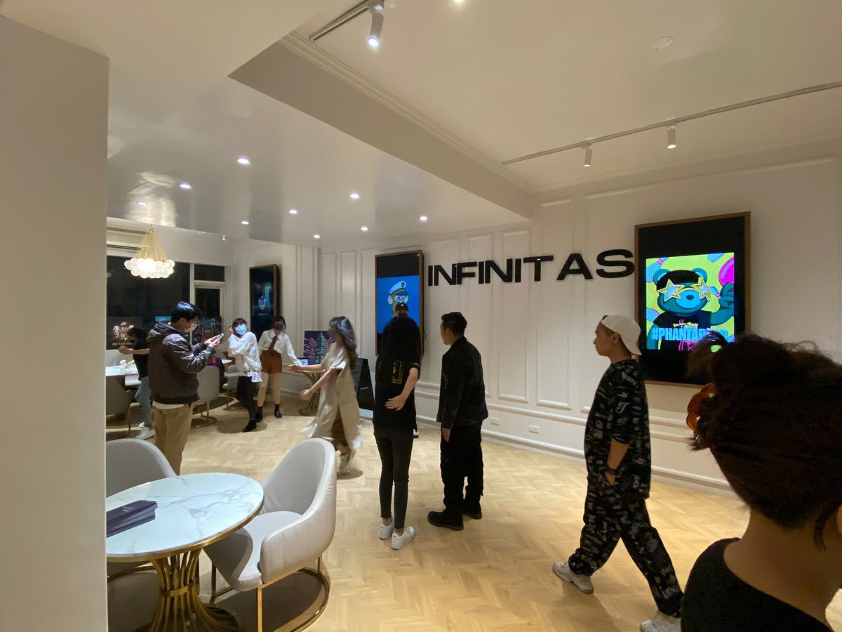 Royal Tiger Empire tweet media