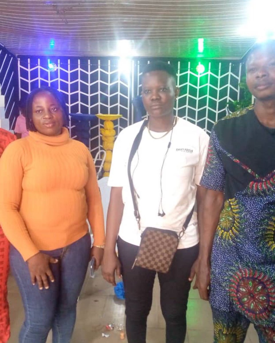 UniqueHumanity's tweet image. To God be the glory 💚🧡