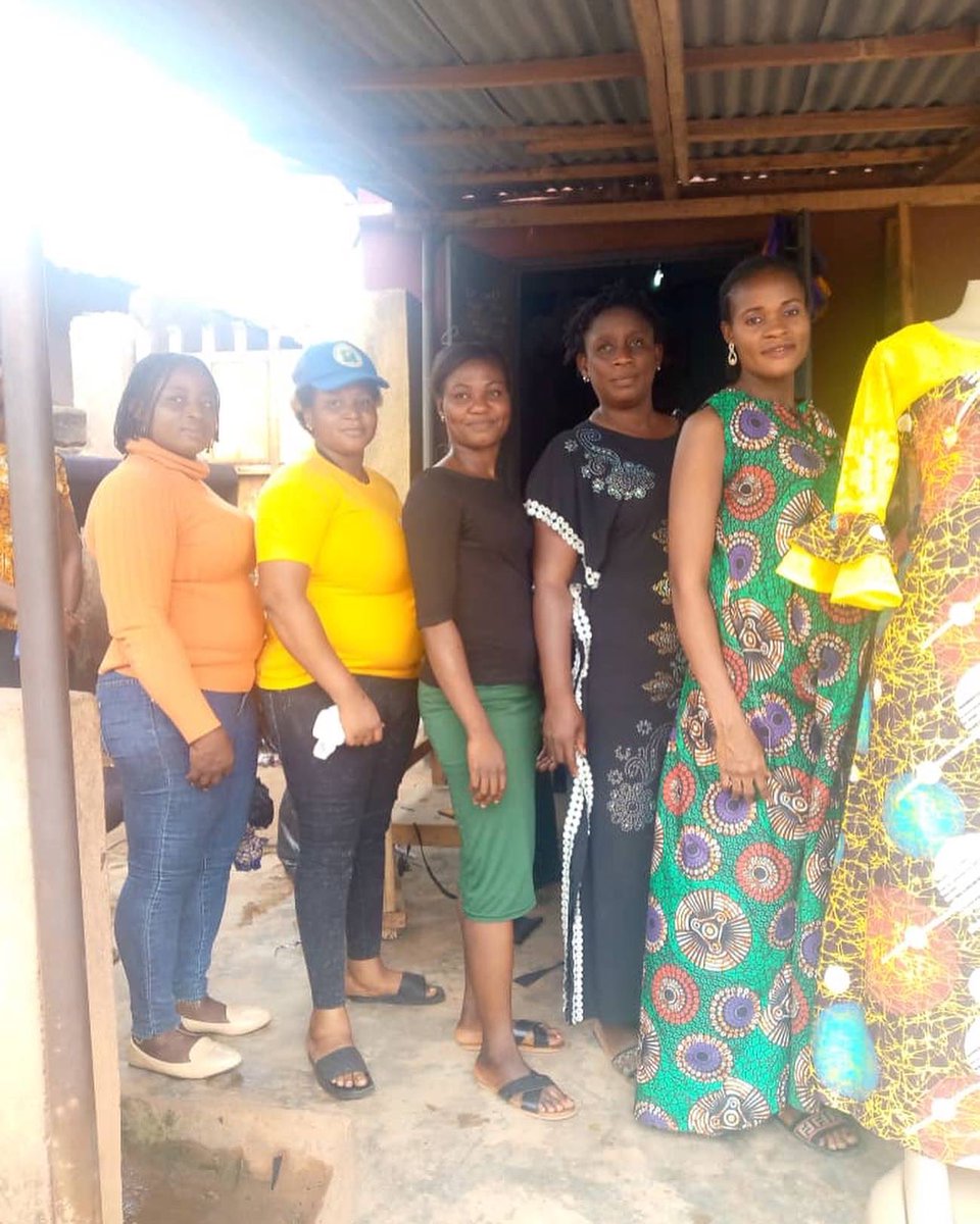 UniqueHumanity's tweet image. To God be the glory 💚🧡