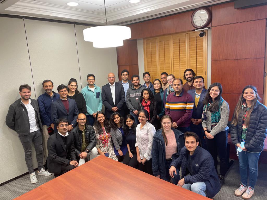 sreejanifs's tweet image. Had the privilege to organize a super insightful event filled with fascinating conversations on #diplomacy and everything that goes behind it with @ShivshankaMenon, former NSA and Foreign Secy