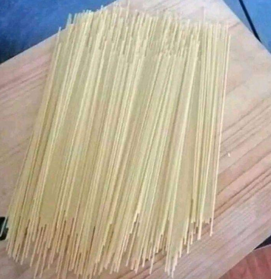 phashake1's tweet photo. They reduced number of Spaghetti sticks from 210 to 191😭😭😭 https://t.co/Oj9PPO6yko