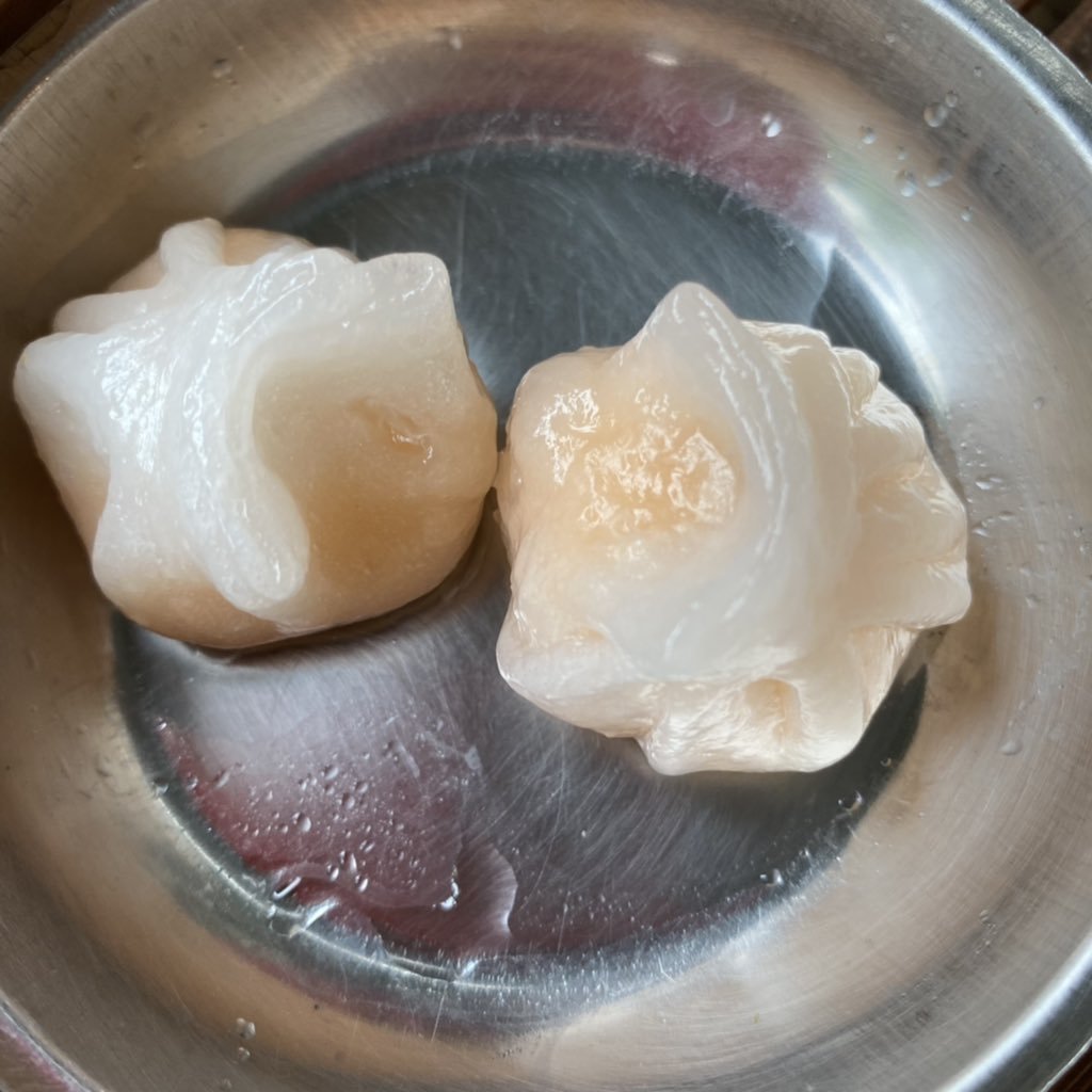 ฮะเก๋าที่บะน้าดถ่ายให้กับฮะเก๋าที่กุถ่ายให้บะน้าด