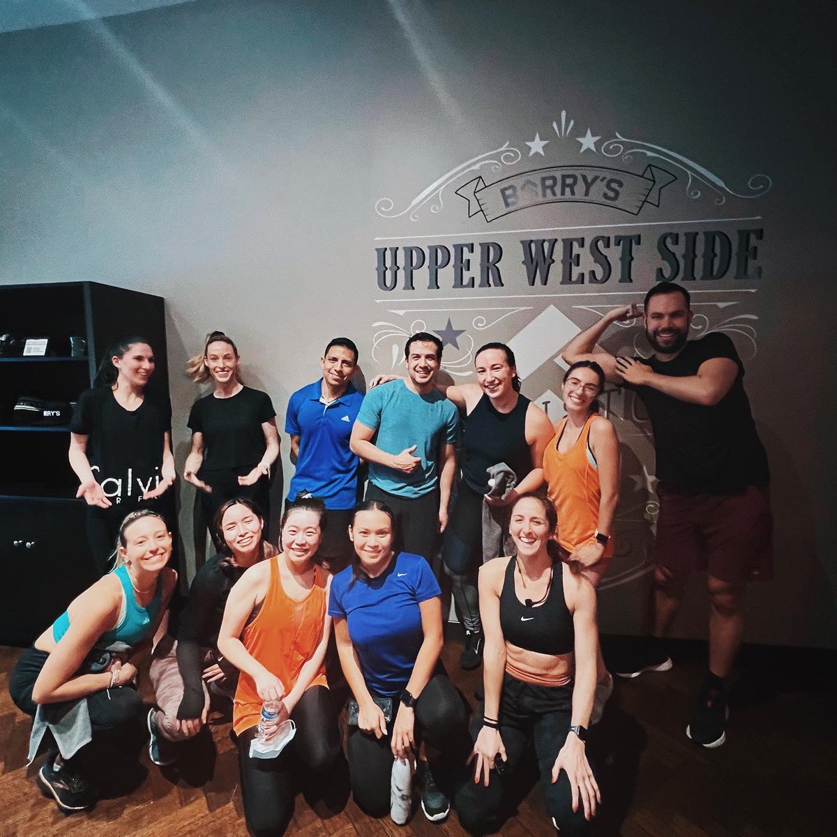 FordhamEvening's tweet photo. FEDS raised $730 for United Help Ukraine @UnitedHelpUA to send food, medical supplies, baby items, and life saving equipment to Ukraine while also getting in a great workout @BarrysBootcamp. Thank you to Barry’s UWS for hosting our group! https://t.co/io6CgQCLqu