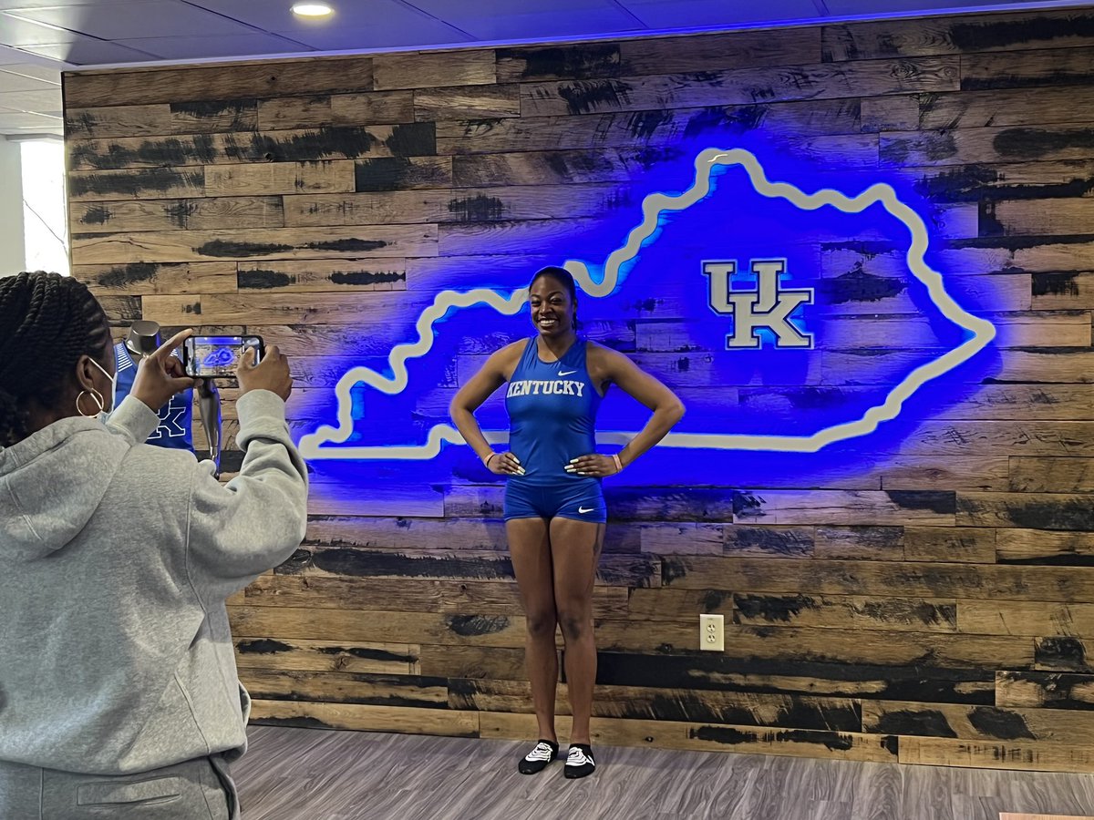 kxnaomi's tweet photo. AGTG 🙏🏾💙 Can’t wait to see what happens next 😁 https://t.co/HWUHzVIgtE