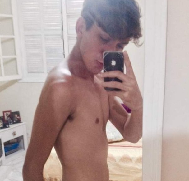 luuhkyle's tweet photo. #SimplesmenteLGBTQ

Chamaria esse novinho para um encontro? #Tbt https://t.co/qV2SCXxzX7