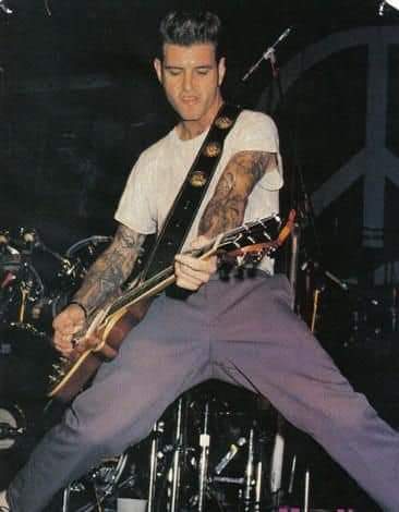 Happy 60th birthday to Mike Ness of Social Distortion. 