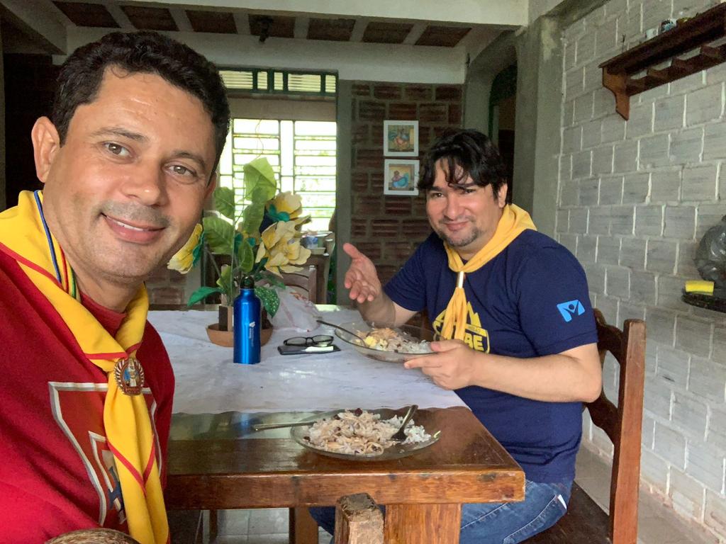 De hoje, no acampamento dos Desbravadores. Aquele reforço básico rs.
<a href="/anadisou/">passos</a>