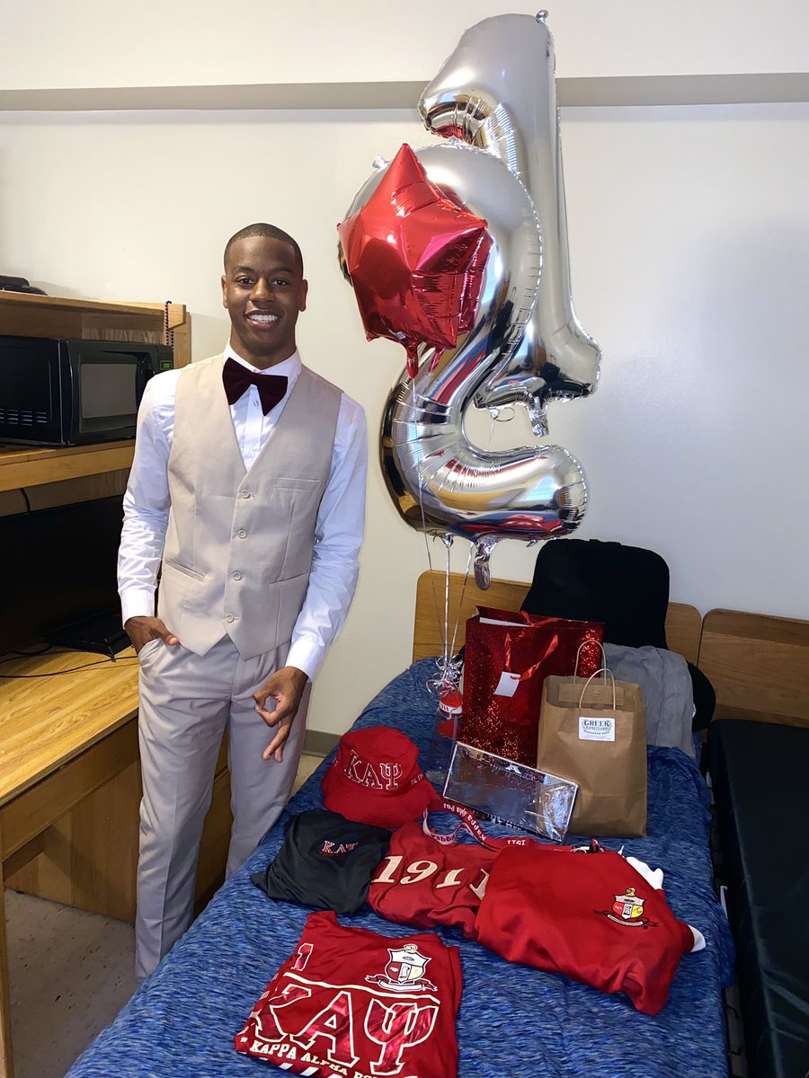 JameesP's tweet photo. BΓ SPR’22♦️
They Kall Me RikkySmiley👌🏾 https://t.co/12H5XOY2gF