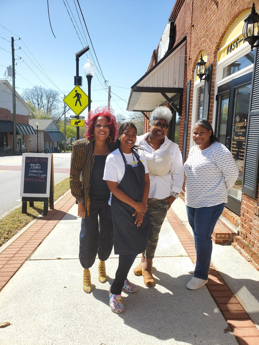 The Chef In Pearls (@thechefinpearls) on Twitter photo A lovely day of brunching with a couple of the ladies of <a href="/AtlFBS/">ATL Food & Lifestyle</a> at <a href="/sugaspimentoch1/">Suga's Pimento Cheeses</a> and Chef Suga herself. supreme #AtlFBS #getpimentoed #Sugas #SugasCheeseCafe #Bloggers #SundayBrunch #AtlantaEats A lovely day of brunching with a couple of the ladies of <a href="/AtlFBS/">ATL Food & Lifestyle</a> at <a href="/sugaspimentoch1/">Suga's Pimento Cheeses</a> and Chef Suga herself. supreme #AtlFBS #getpimentoed #Sugas #SugasCheeseCafe #Bloggers #SundayBrunch #AtlantaEats