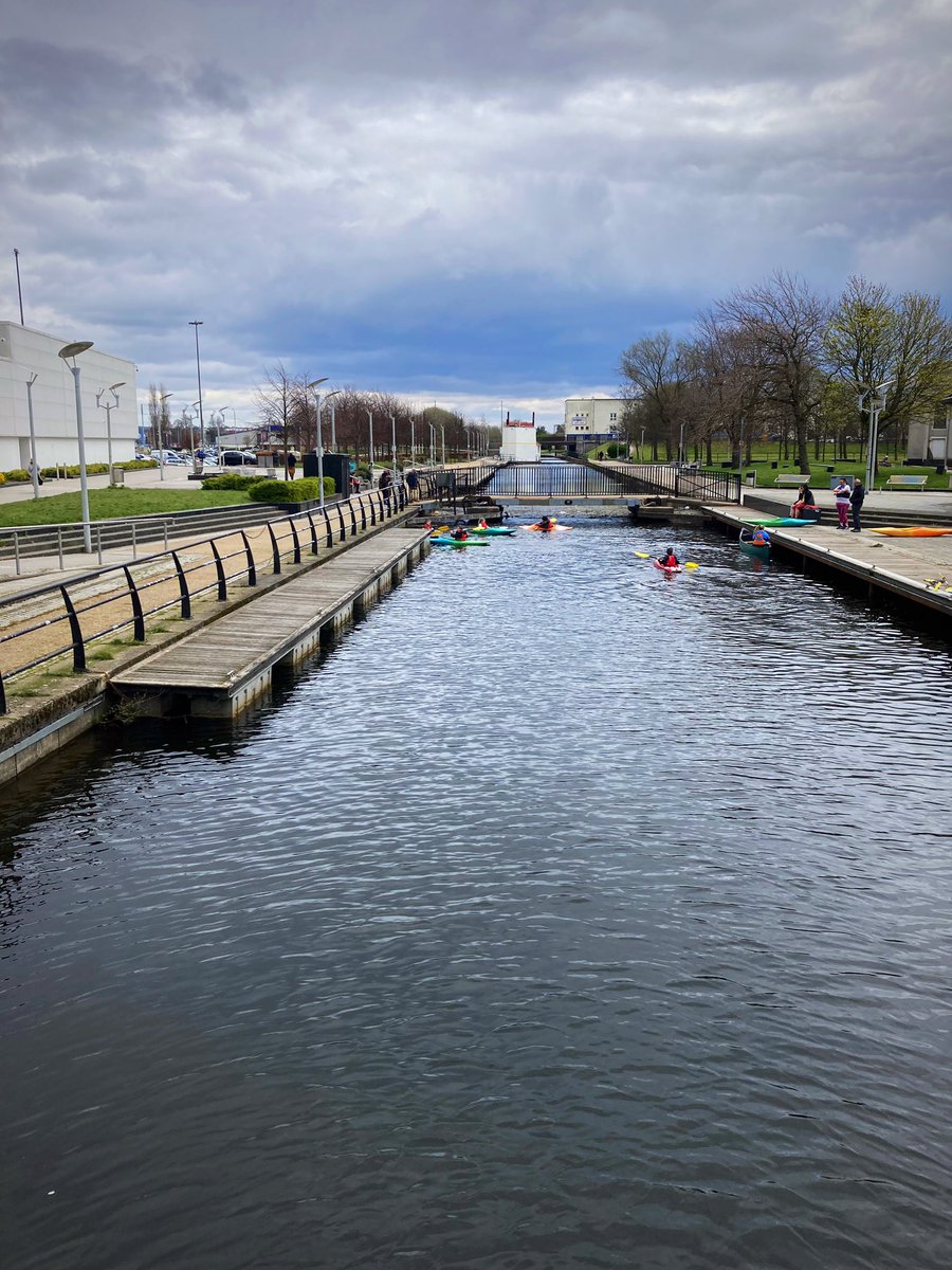 <a href="/ysortit/">Y sort it</a> yp enjoying a Fab day Paddling 🛶 <a href="/scottishcanals/">Scottish Canals</a> learning magic tricks 🪄drawing &amp; sketching 🎨🖼 <a href="/awestruck_art/">Awestruck Academy</a> thanks to @MicYsortit <a href="/kerrie_outdoor/">Kerrie Anderson</a> <a href="/metrooutdoors/">Metro Outdooors</a> <a href="/com_links/">Community Links Scotland</a> <a href="/WDCouncil/">West Dunbartonshire Council</a> <a href="/WDCEducation/">WDC Education</a> #EasterHolidays #ThisisYouthWork #outdoorfun