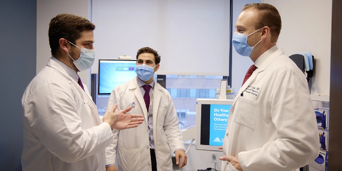 IcahnMountSinai's tweet photo. The Mount Sinai Orthopedic Surgery (@MountSinaiOrtho) Residency Program provides trainees with the knowledge and skills necessary to become outstanding orthopedic surgeons. Learn more: https://t.co/9E1tgXoh9j https://t.co/Sf0IsyARAW