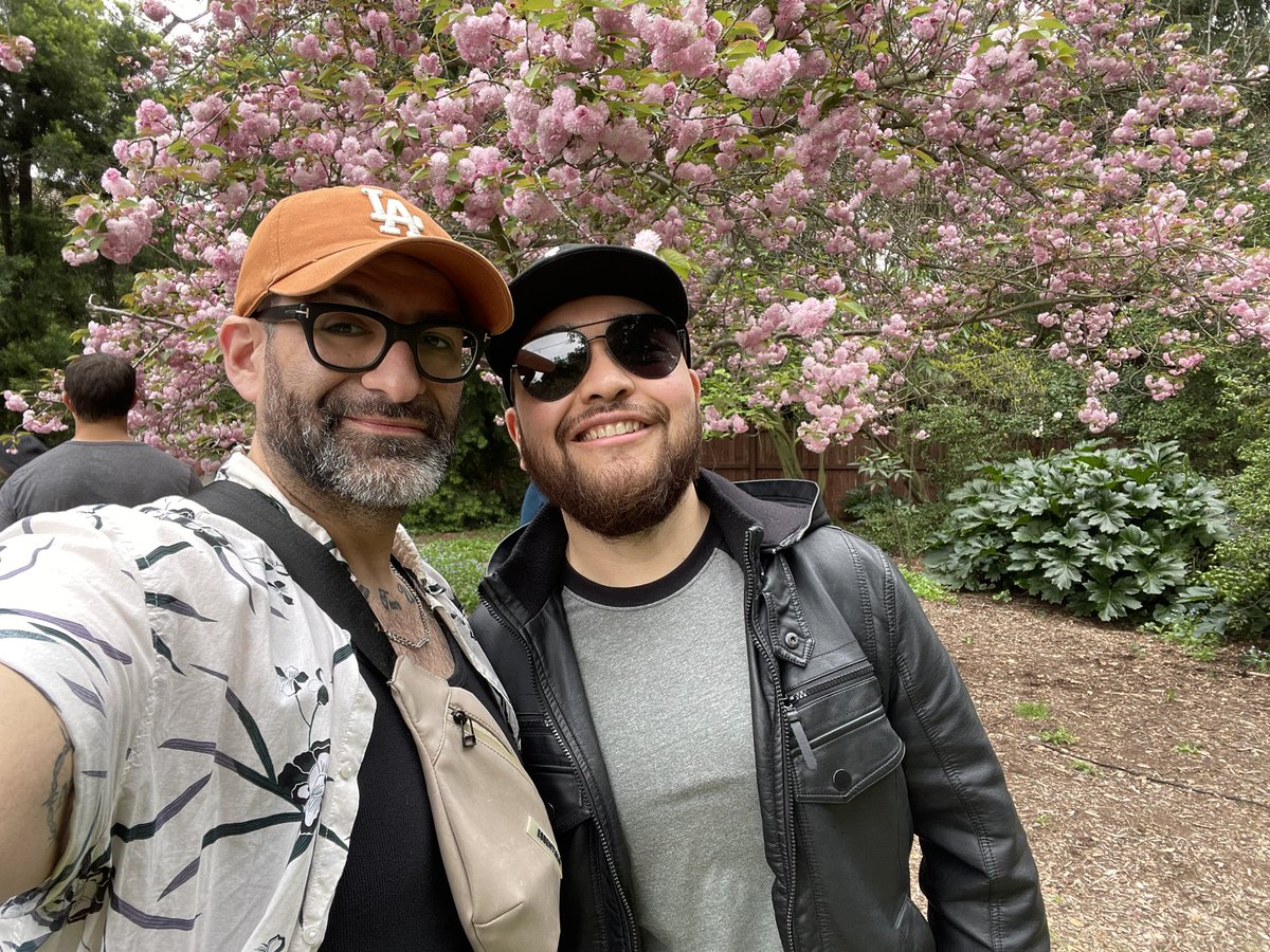 sadboy__senpai's tweet photo. Cherry Blossoms and Warriorsโฆ
๐ธ๐ก
#myplayer2 #cherryblossoms https://t.co/y5QNTwWk2S