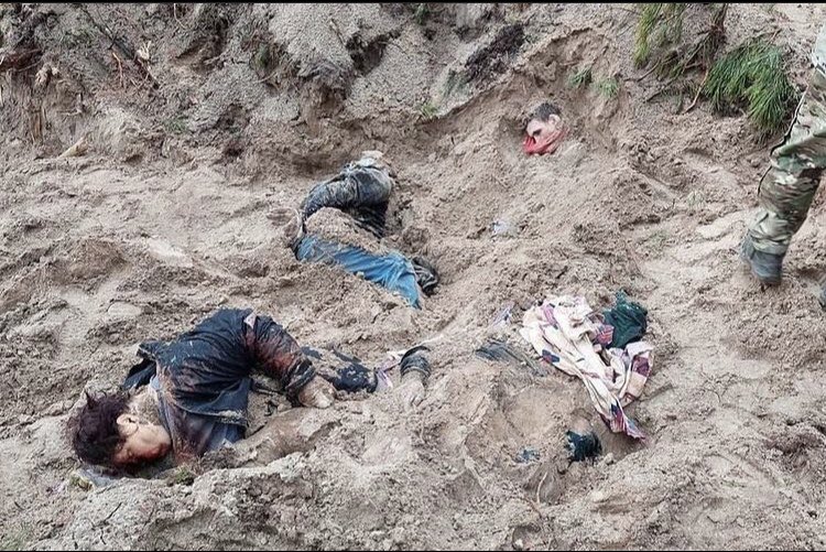 KiraM95's tweet photo. @Podolyak_M @UN how long can you be silent? Do you like Ukrainian blood? #StopRussia #StopPutinNOW #StopRussianAgression #StandUpForUkraine https://t.co/DItkqXYfnA