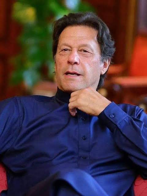 tbaqir's tweet photo. I ❤️🇵🇰 
#pm #ImranKhan #pakistan #PakistanPoliticalCrisis #PakistanZindabad #PakArmy #pak https://t.co/IDE8iWEPE4