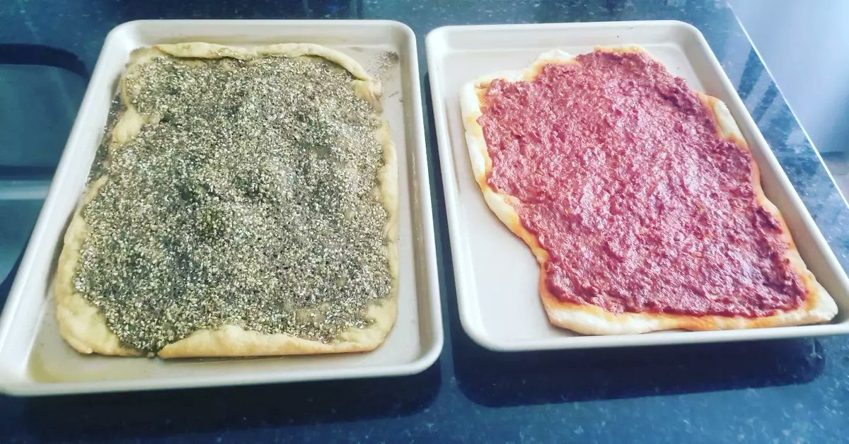 SunnyDietitian's tweet photo. Making different versions of bread today.

Za'atar [Mansish] and Red Pepper bread. Family loves them.

#OnMyTable #HomeMade
#ZaatarBread #Manaish
#RedPepperBread
#Mediterranean #Bread
#Vegan #VeganFoodShare
#FoodPhotography
#FamilyLoves https://t.co/Kcb2T2YHYn